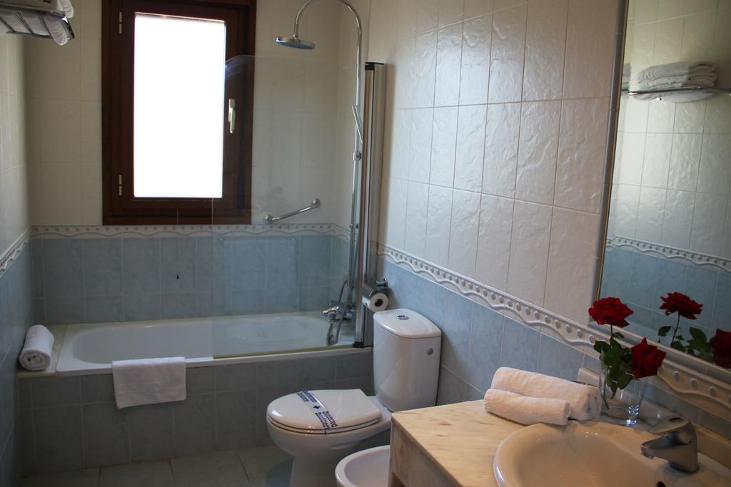 Villa Mencia Corullon Ruang foto