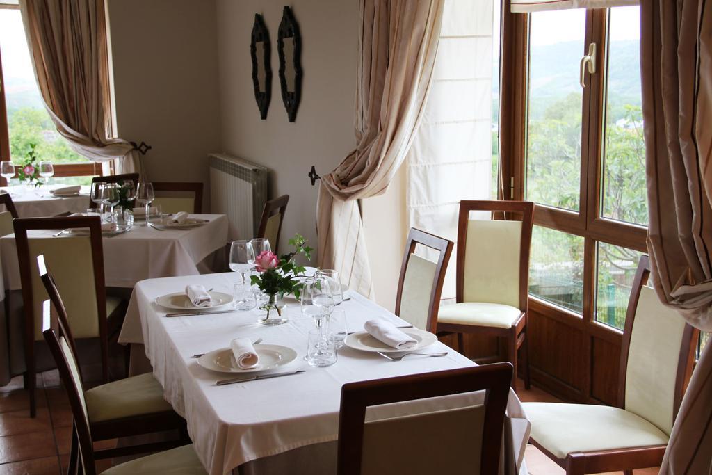 Villa Mencia Corullon Bagian luar foto